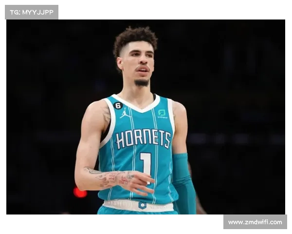 拉梅尔鲍尔三球传奇：从篮球新星到家庭文化符号的崛起之路